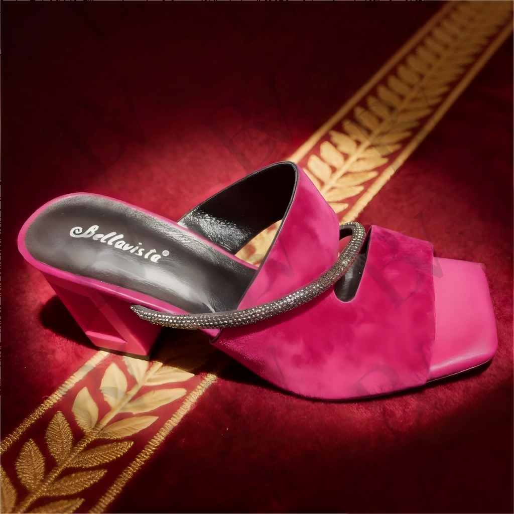 Elegant Sandals Product